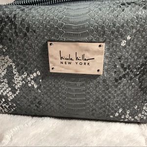 Nicole Miller makeup bag